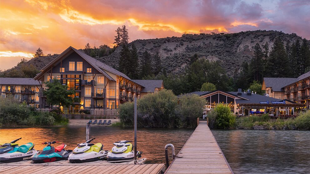 VB Listing Image Sunset Sips and Snacks 2024 800 x 350 px large 1100 x 788 px 4