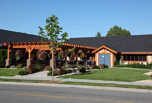 Peacocks Perch 1024X682